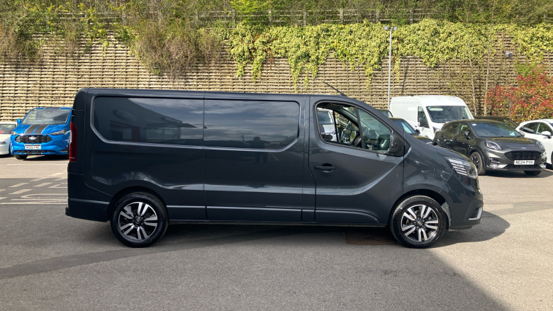Renault Trafic Lwb Diesel LL30 Blue dCi 170 Sport+ Van